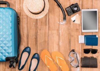 Preparing Smart Travel Essentials for Globetrotters